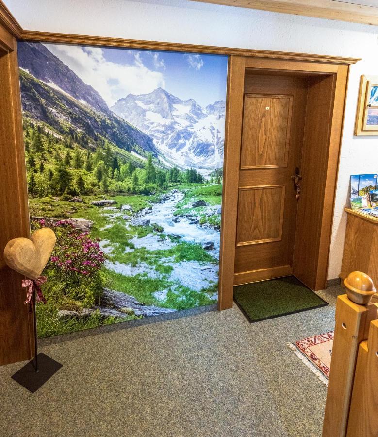 トゥクスHaus Martinaアパートメント エクステリア 写真