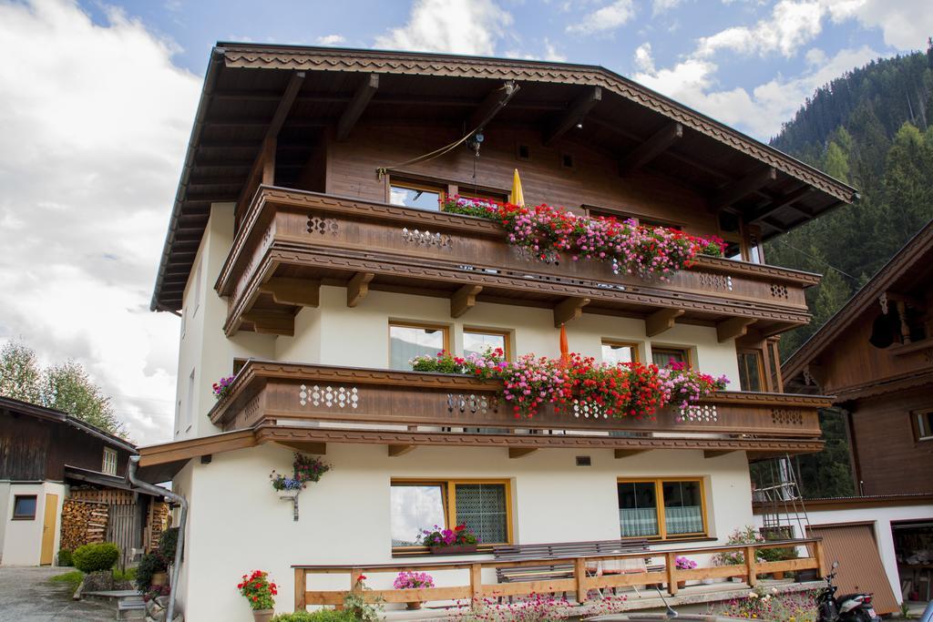 トゥクスHaus Martinaアパートメント エクステリア 写真